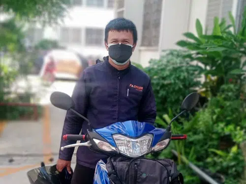 พนักงานส่งเอกสารรายเดือน