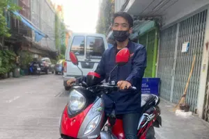 พนักงานส่งเอกสาร 19